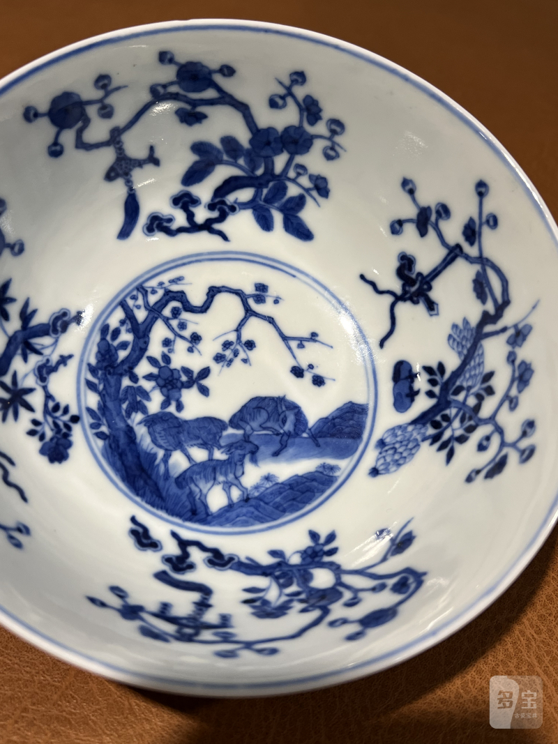 清光绪 黄地粉彩开光三阳开泰纹碗 - 图10